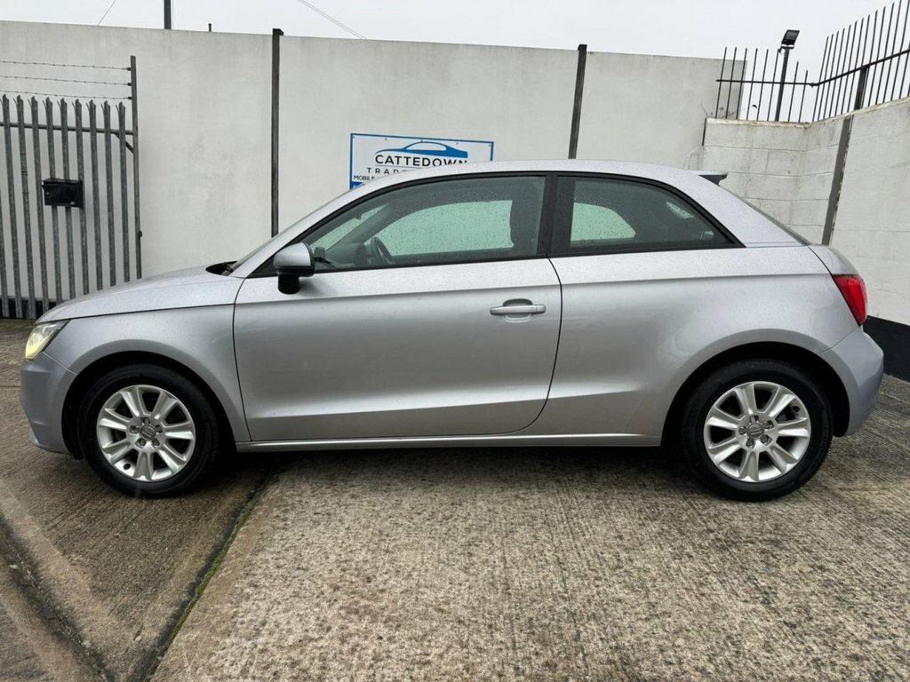 Audi A1 1.6L Se FE14GGU Silver #2