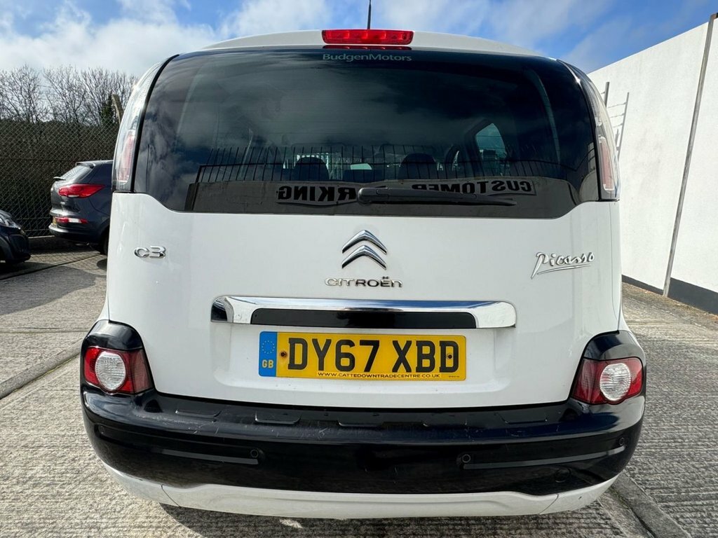 Citroen C3 Picasso 1.6L Edition DY67XBD White #4