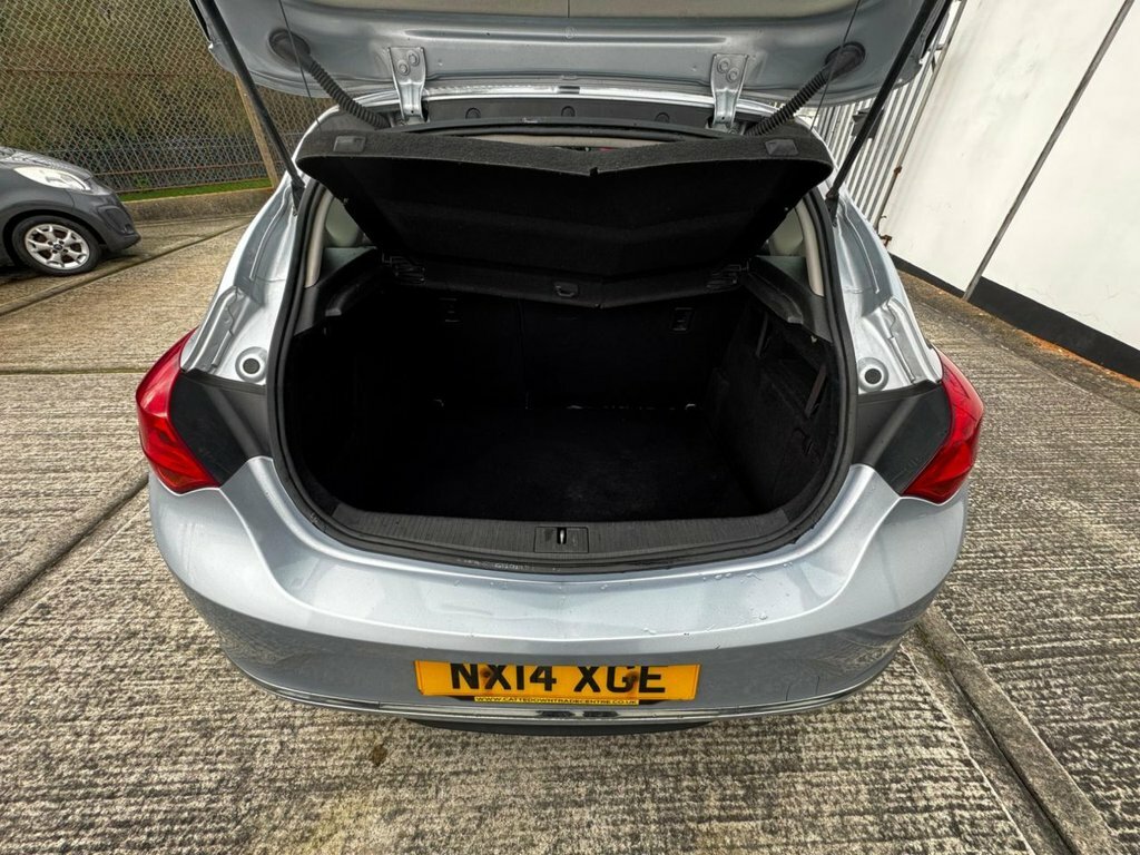 Vauxhall Astra 1.4L Excite NX14XGE Silver #5