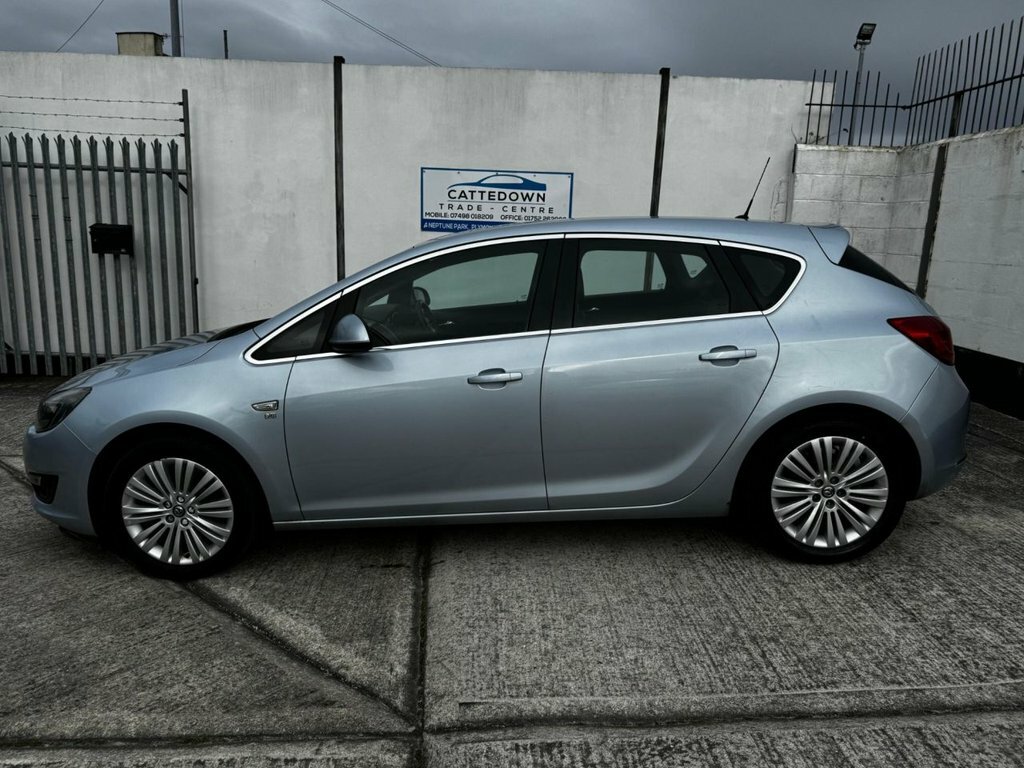 Vauxhall Astra 1.4L Excite NX14XGE Silver #2