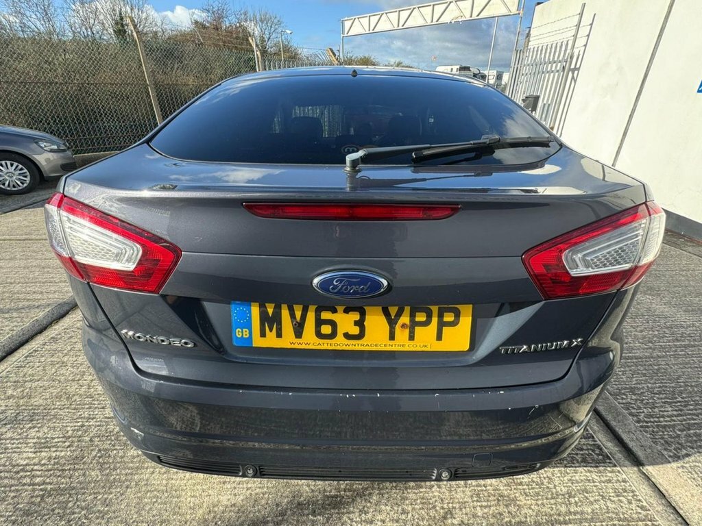 Ford Mondeo 2L Titanium X Business Edition Grey #4