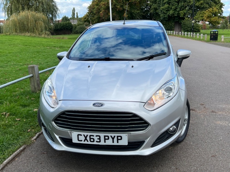 Ford Fiesta Zetec Tdci Silver #4