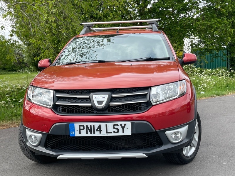 Dacia Sandero Stepway Laureate Tce Red #4