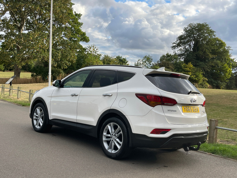 Hyundai Santa Fe Crdi Premium Se Blue YO65DZA White #5