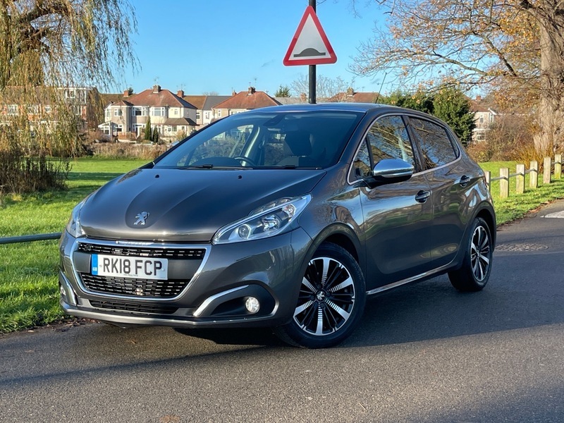 Peugeot 208 Allure Premium RK18FCP Grey #3