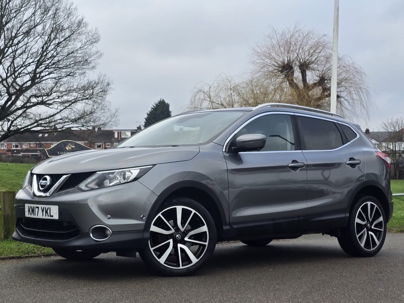 Nissan Qashqai Dci Tekna Grey