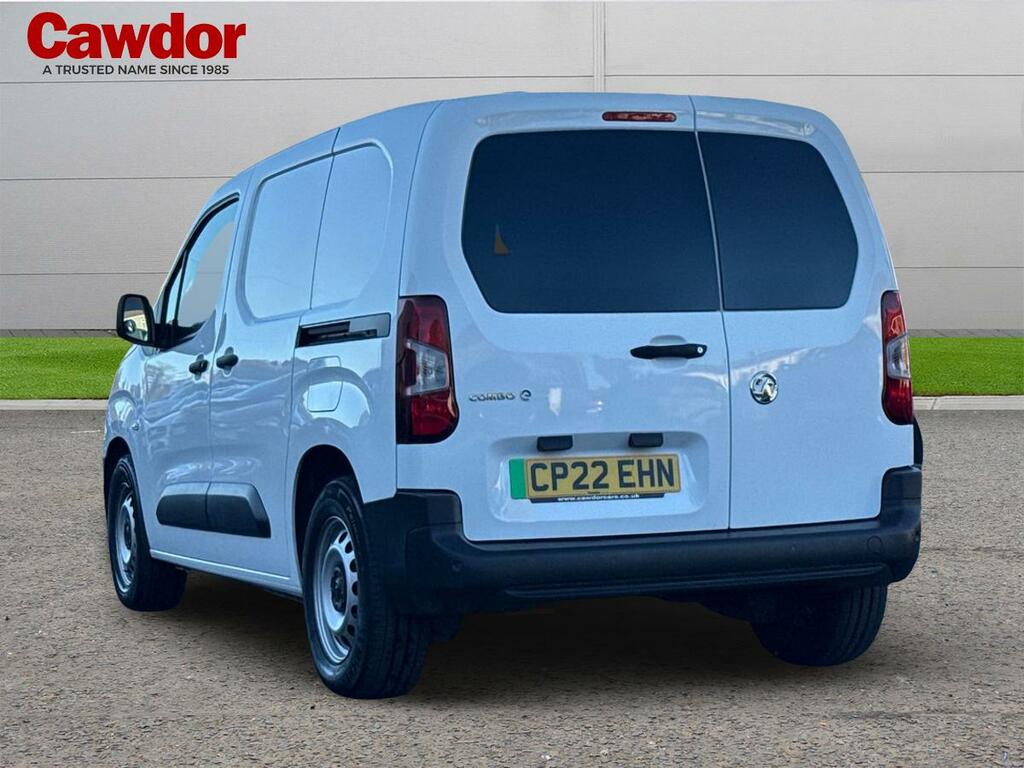 Vauxhall Combo-e Life Cargo L1h1 2300 50Kwh 11Kwch Dyn CP22EHN White #5