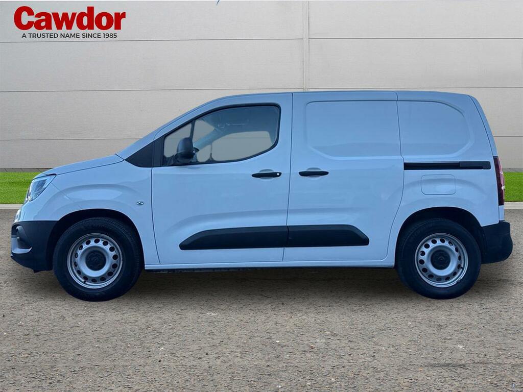 Vauxhall Combo-e Life Cargo L1h1 2300 50Kwh 11Kwch Dyn CP22EHN White #6