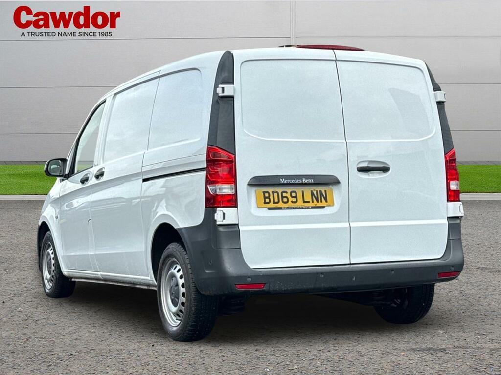 Mercedes-Benz Vito 110 Pure Cdi BD69LNN White #5