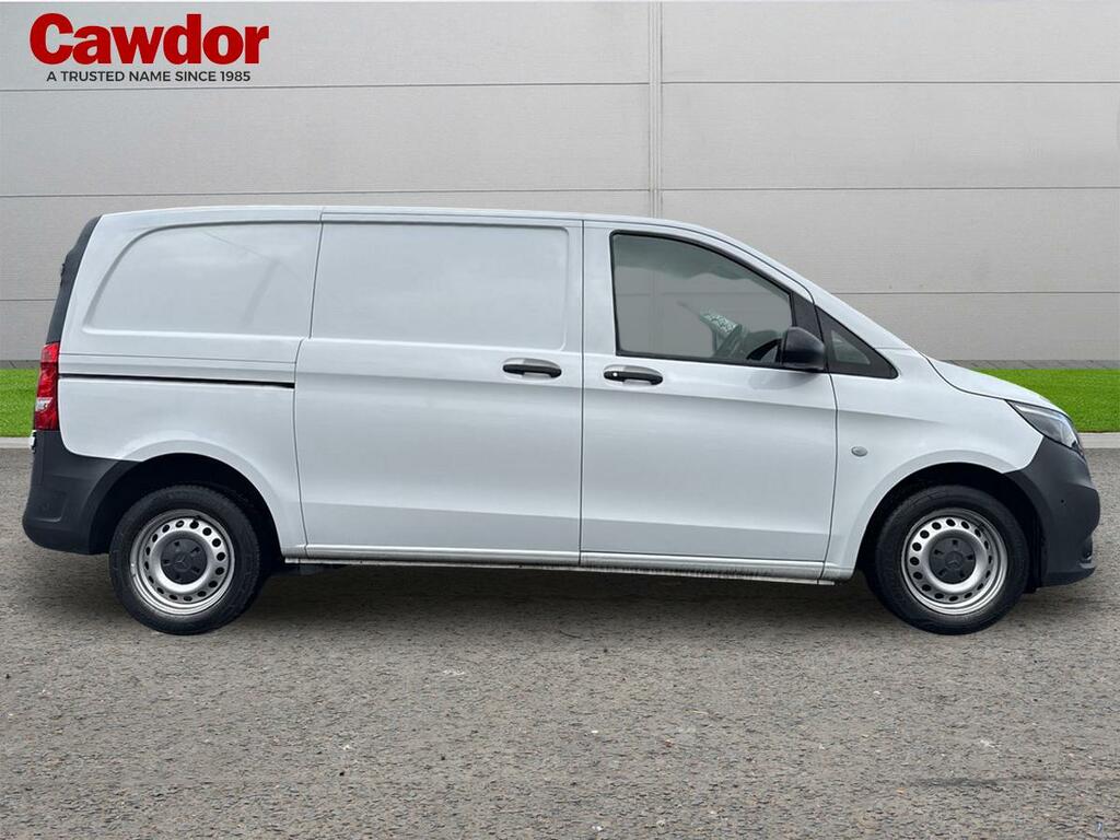 Mercedes-Benz Vito 110 Pure Cdi BD69LNN White #2