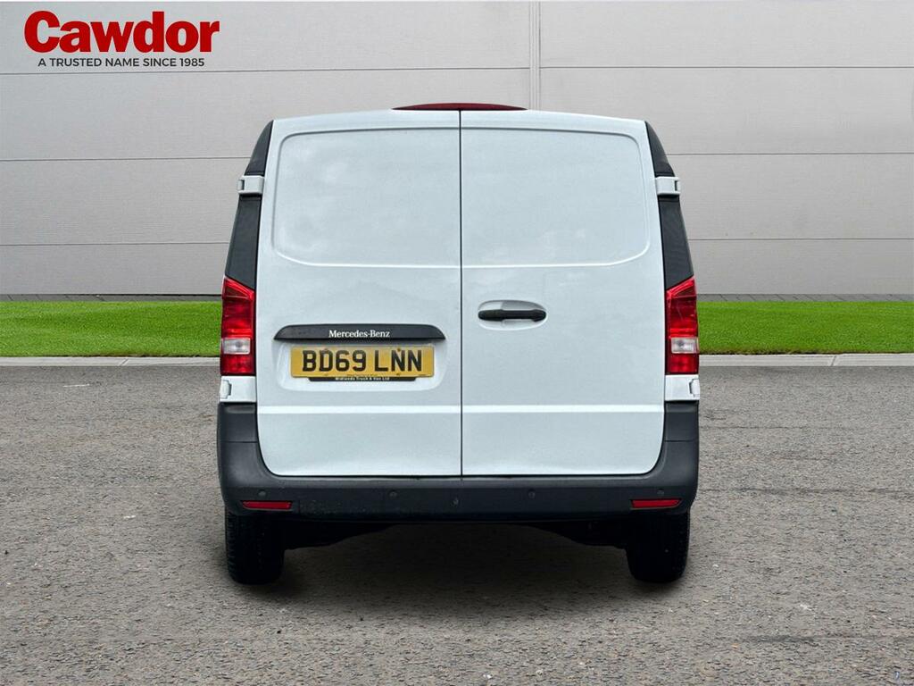 Mercedes-Benz Vito 110 Pure Cdi BD69LNN White #4