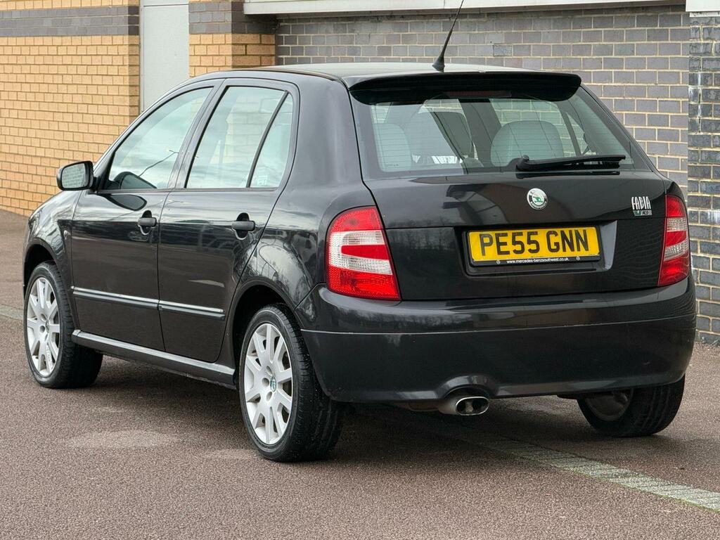 Skoda Fabia 1.9 Tdi Vrs Black #4