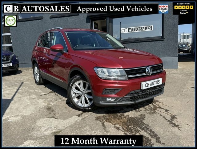 Volkswagen Tiguan 2017 2.0 Tdi Se Navigation Suv Dsg 4Mot DC17KAX Red