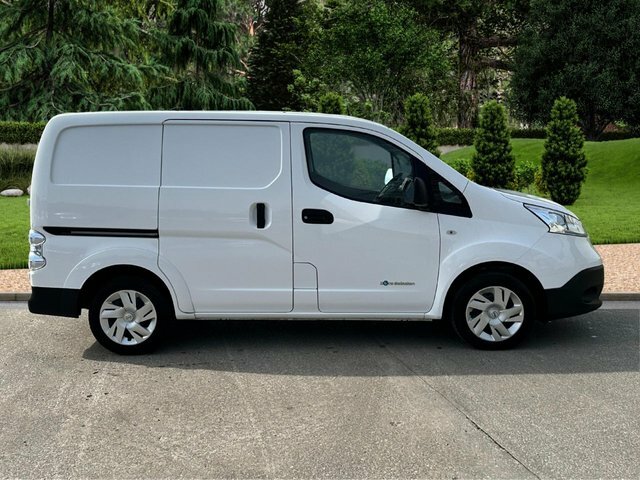Nissan e-NV200 E Acenta 40Kw 108 Bhp White #3