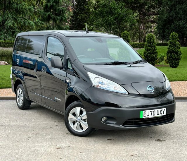 Nissan e-NV200 E Tekna 40Kw 108 Bhp Black #4