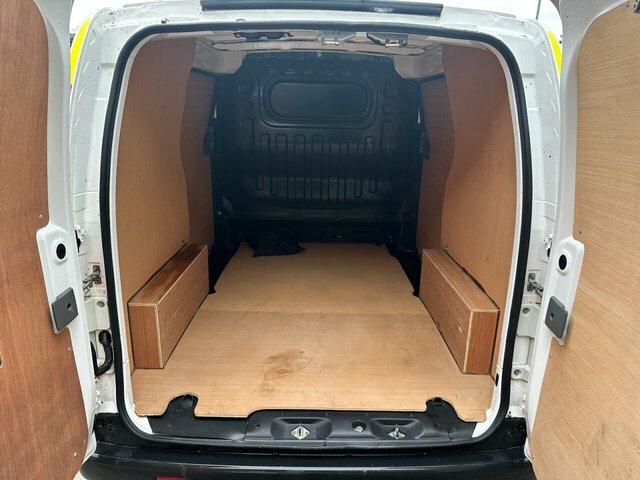 Nissan e-NV200 E Acenta 108 Bhp White #4