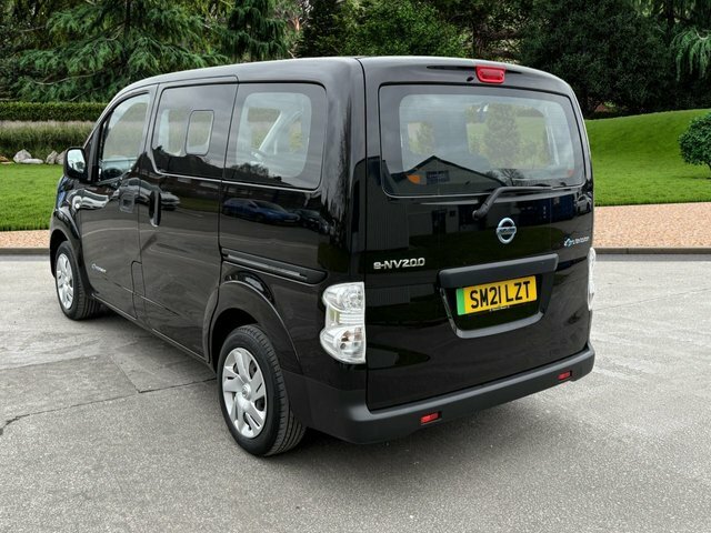 Nissan e-NV200 40Kwh Acenta Combi Van Double Cab Aut Black #5
