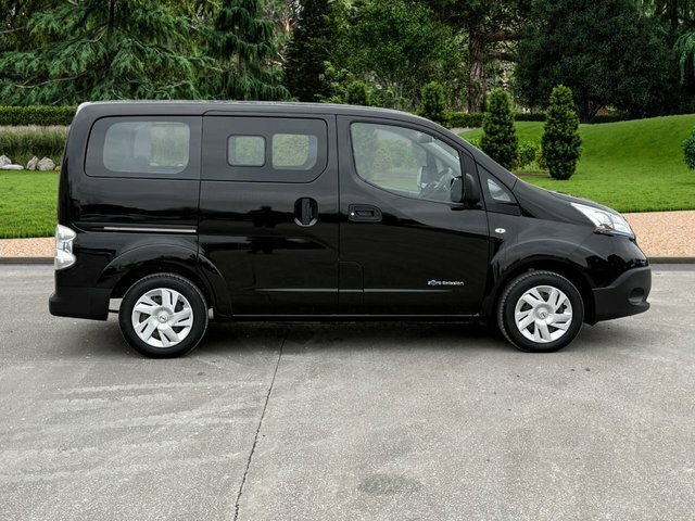 Nissan e-NV200 40Kwh Acenta Combi Van Double Cab Aut Black #3