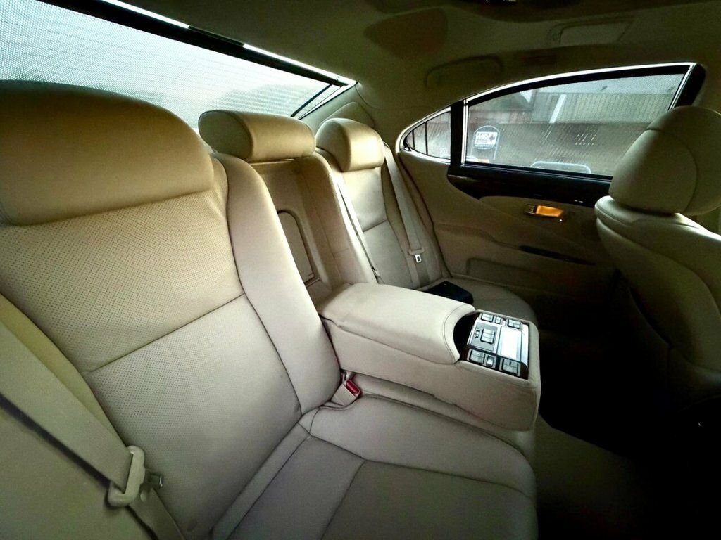 Lexus LS 460 Black #26