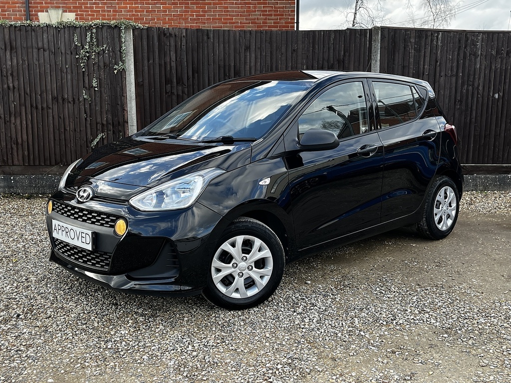Hyundai I10 S AP67BGX Black #4
