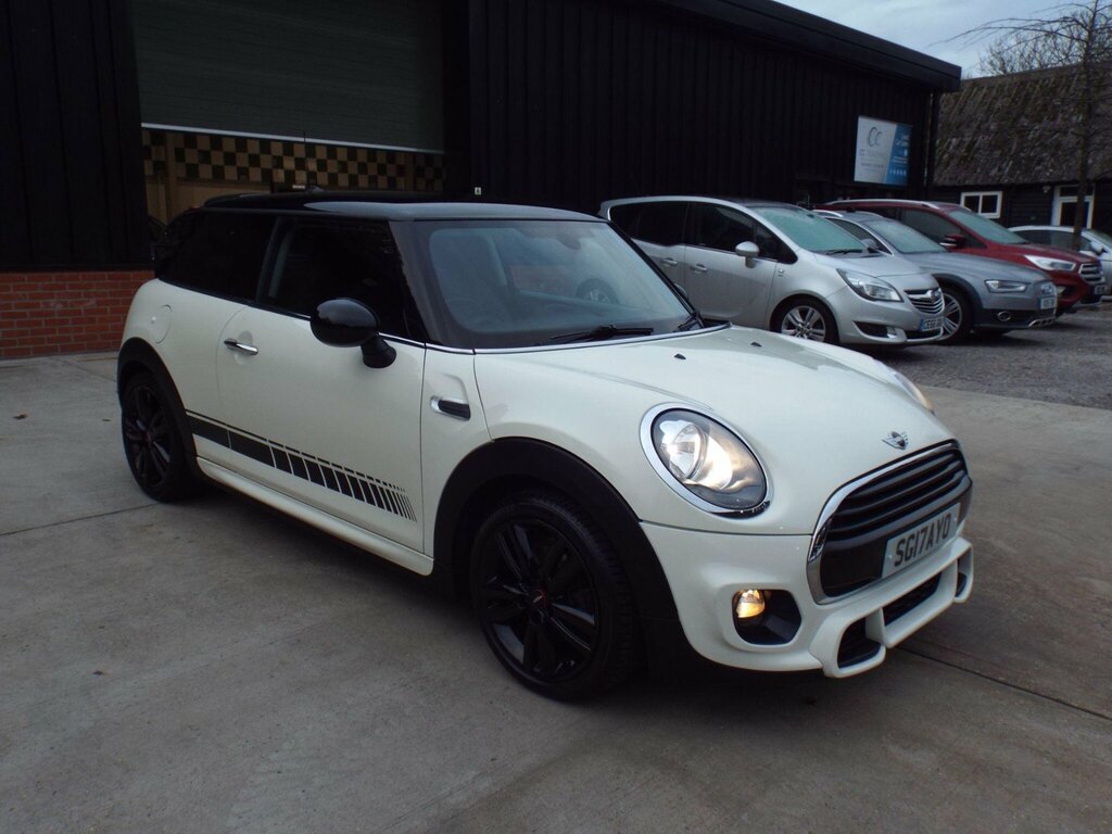 Mini Hatch 1.5 Cooper Euro 6 Ss White