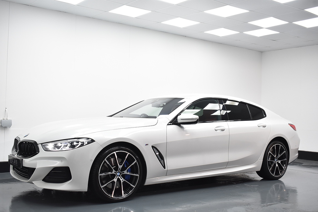 BMW 8 Series Gran Coupe Saloon DS72CYG White #5