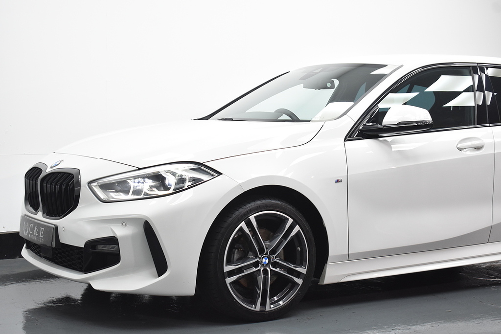 BMW 1 Series Hatchback ET23YLM White #3