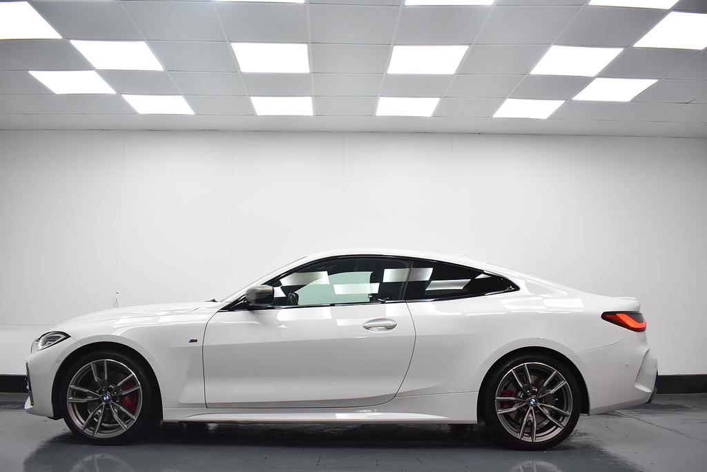 BMW 4 Series Coupe SV21FTL White #2