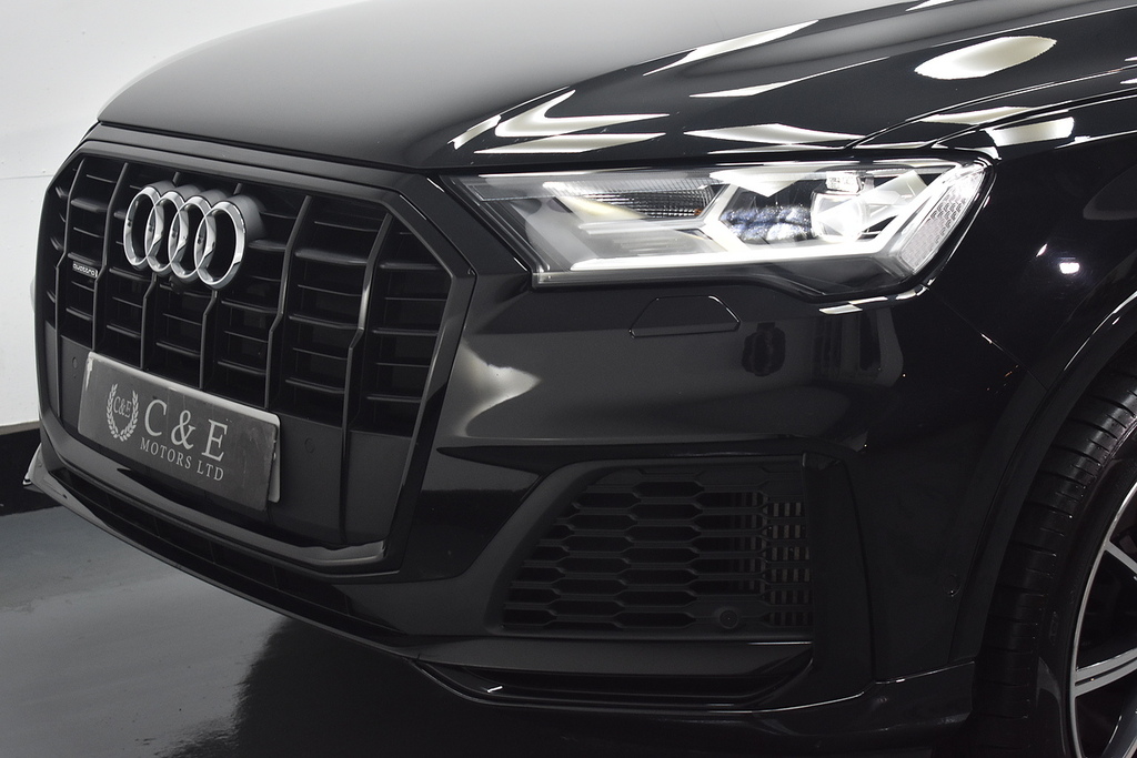 Audi Q7 Suv RK21PRZ Black #6