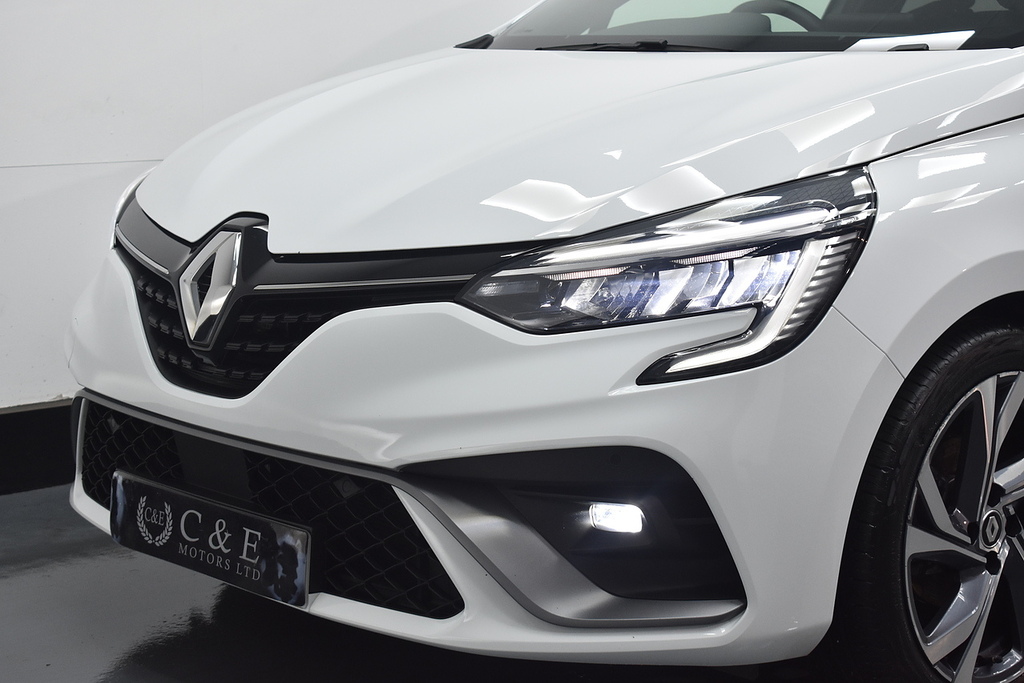 Renault Clio Hatchback WP23KFL White #6