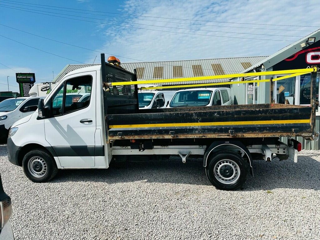 Mercedes-Benz Sprinter 2L Progressive KN71VBL White #2