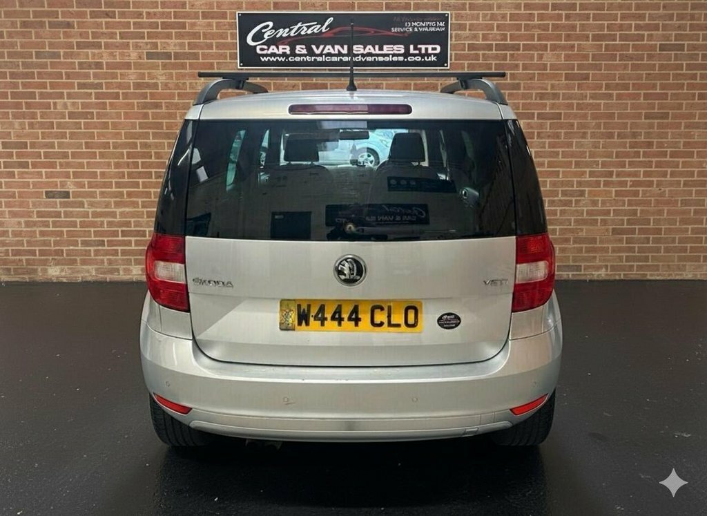 Skoda Yeti 1.2L Se LV65NBY Silver #3