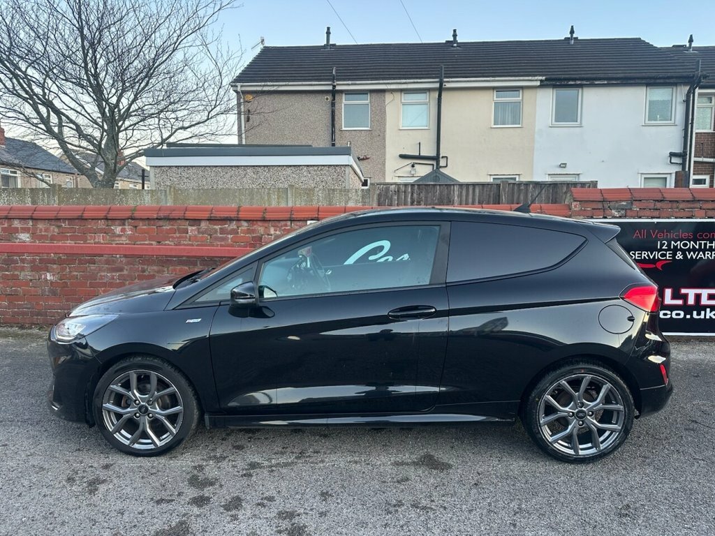 Ford Fiesta 1L Sport FL72VBD Black #2