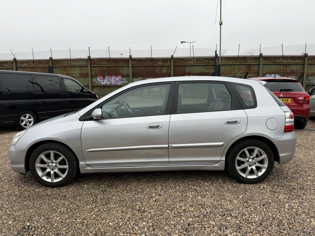 Honda Civic Hatchback 1.6 I-vtec Se Executive 2004 Silver #2