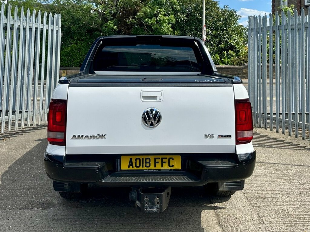 Volkswagen Amarok 3.0 Tdi V6 Bluemotion Tech Highline Pickup Double AO18FFC White #6