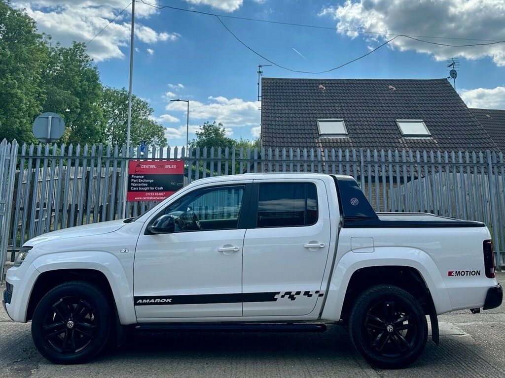 Volkswagen Amarok 3.0 Tdi V6 Bluemotion Tech Highline Pickup Double AO18FFC White #4