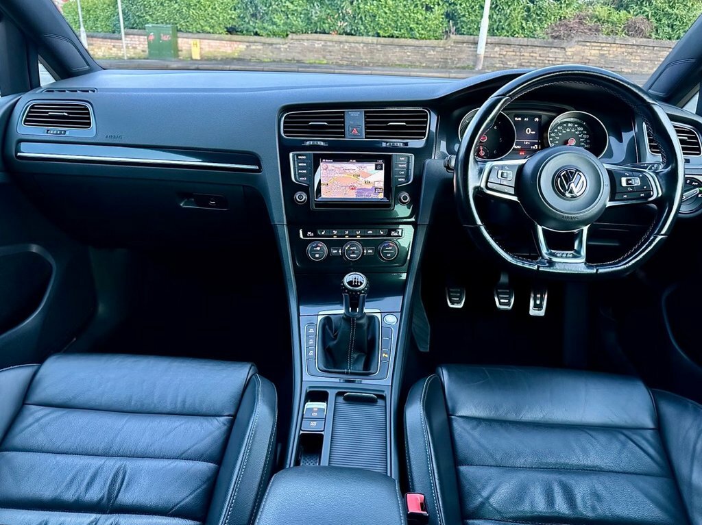 Volkswagen Golf 2.0 Tdi Bluemotion Tech Gtd Hatchback M AJ15OKN Grey #2