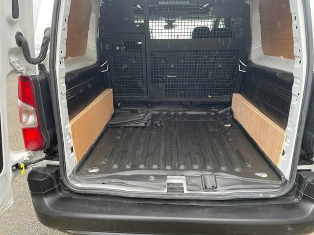 Peugeot Partner 1.5 Bluehdi 850 Professional Premium Long Crew V KM73ULB White #5