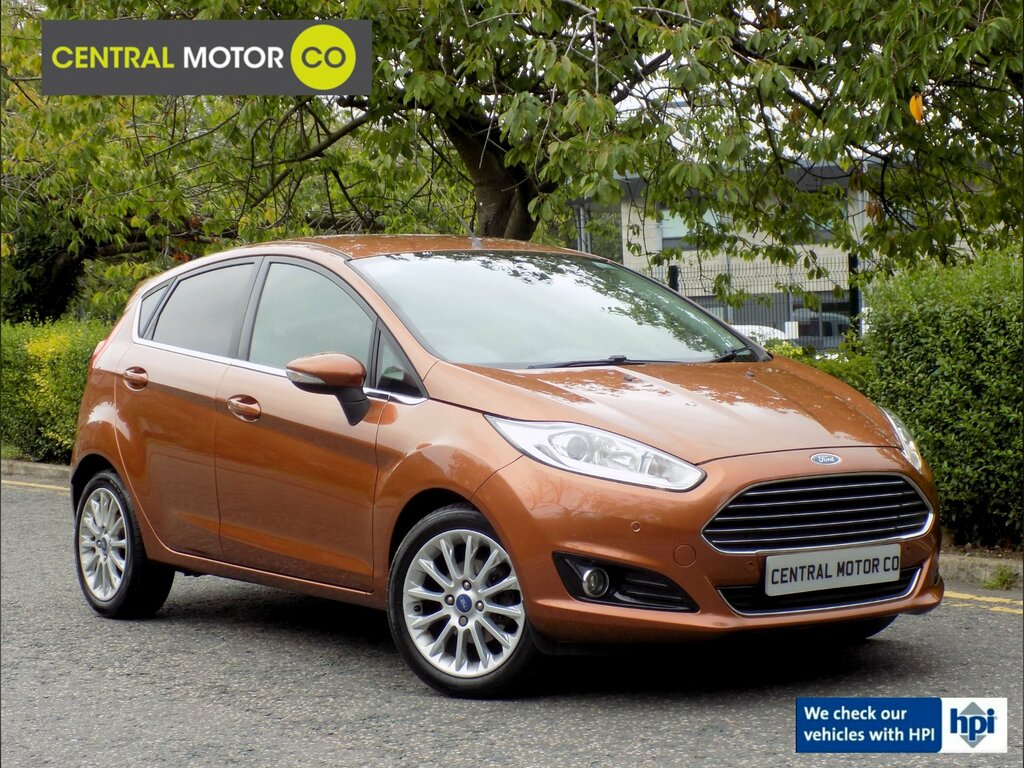 Ford Fiesta Titanium X 5-Door Yellow