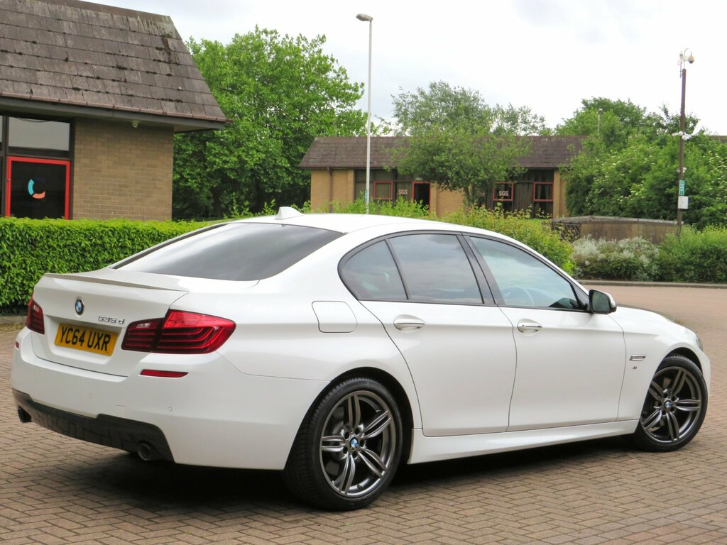 BMW 5 Series 535D M Sport 4-Door YC64UXR White #3