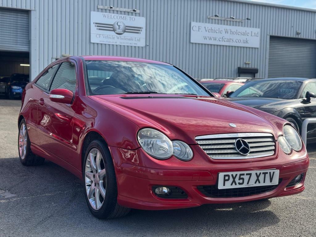 Mercedes-Benz C Class 1.8 C180 Kompressor Se PX57XTV Red