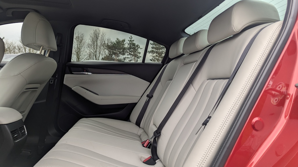 Mazda 6 2.2 Skyactiv-d Sport White #12