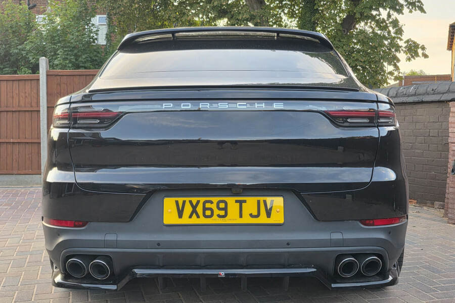 Porsche Cayenne Suv VX69TJV Black #5