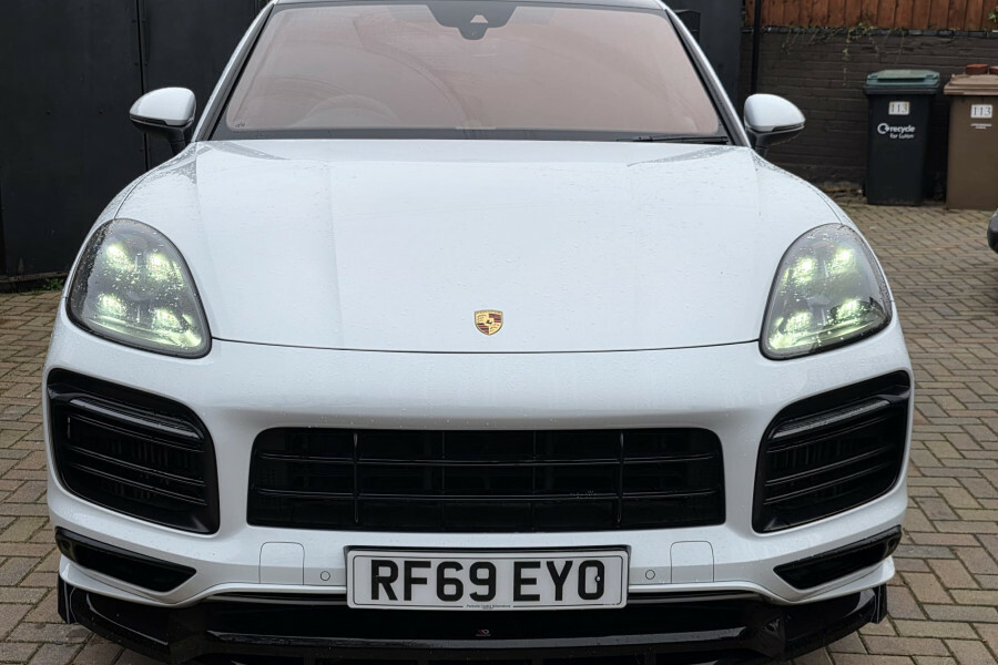 Porsche Cayenne Suv RF69EYO White #5