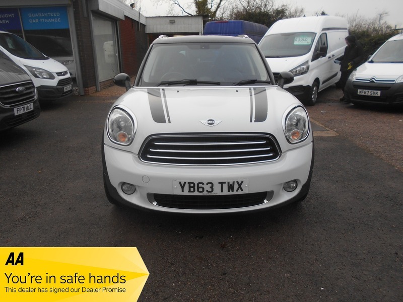 Mini Countryman Cooper D All4 White