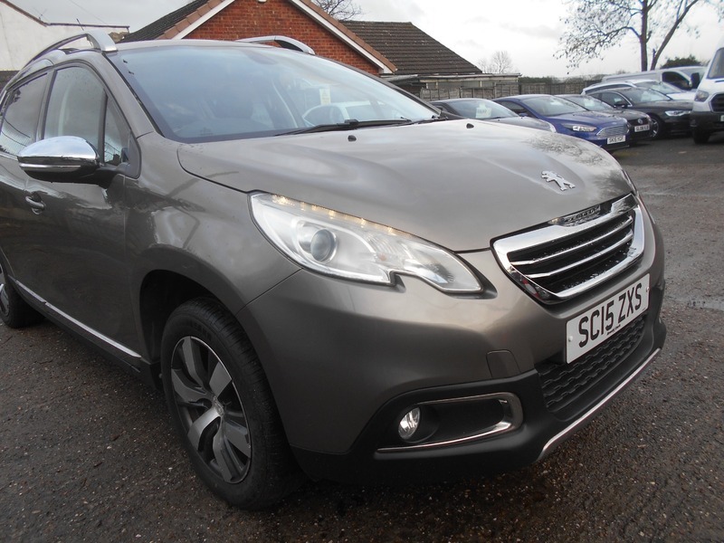Peugeot 2008 Blue Hdi Allure SC15ZXS Grey #5