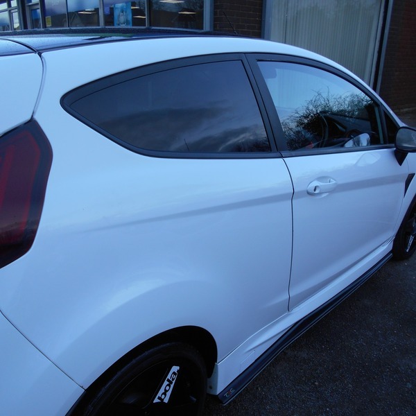 Ford Fiesta St-2 White #5