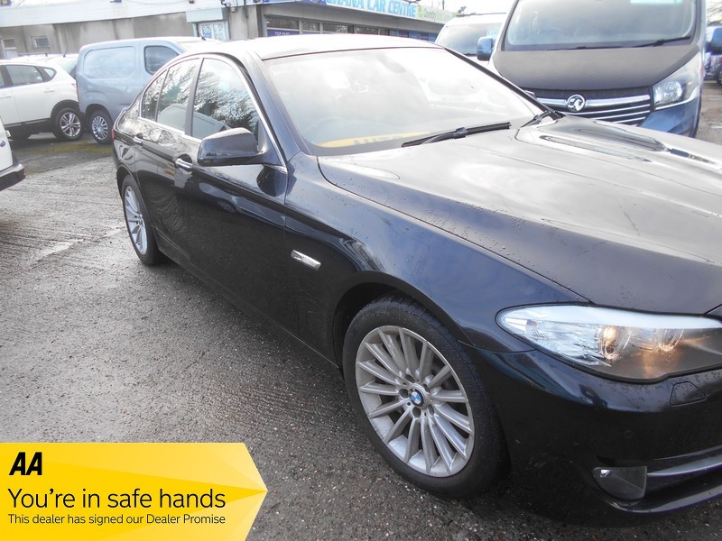 BMW 5 Series 530D Se Black #2