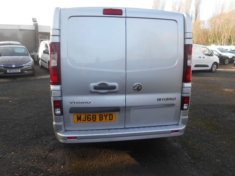 Vauxhall Vivaro L1h1 2700 Limited Edition MJ68BYD Silver #4