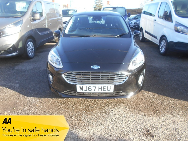Ford Fiesta 2017 1.1 Zetec 3 Black